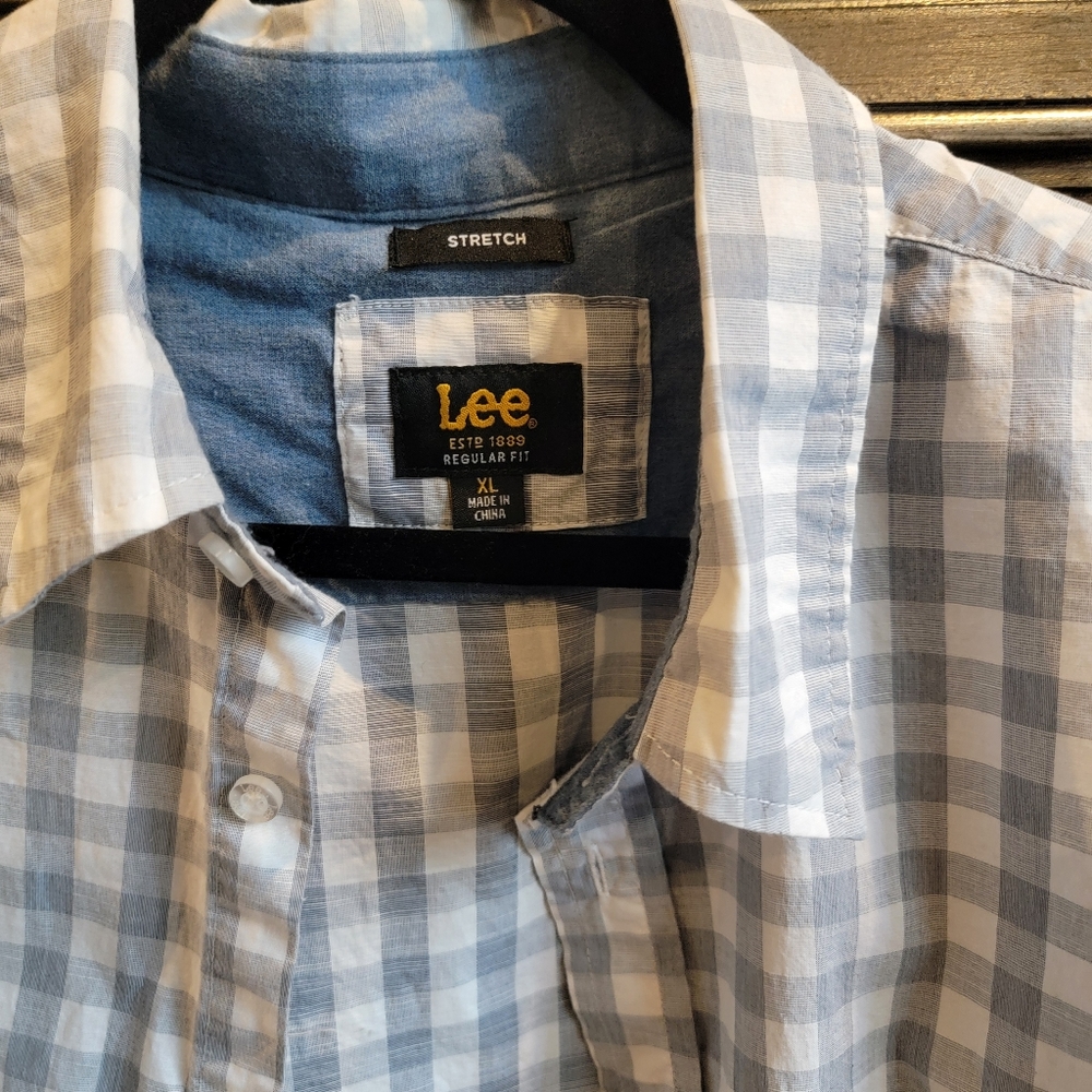 Lee XL Button-down - Picture 4 of 4